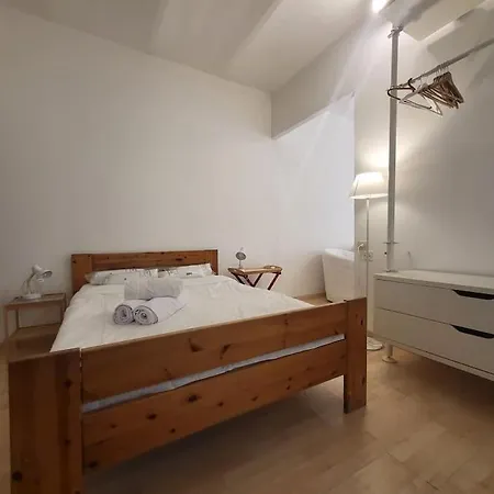 Tipico Bilocale In Centro Citta Apartment *